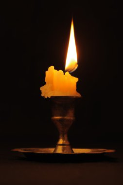 Burning candle clipart