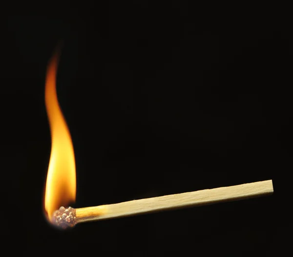 Brennendes Streichholz — Stockfoto