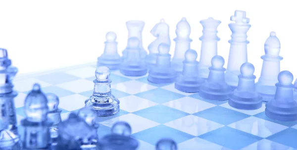 Üveg sakk. az első lépés. — Stock Fotó