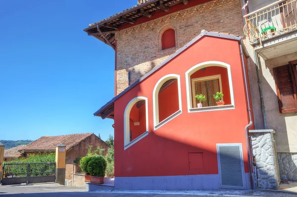 House fragment in Roddi, Italy. — Stockfoto