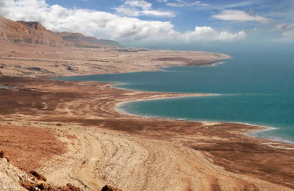 Küste des Toten Meeres in der Arabischen Wüste. — Stockfoto