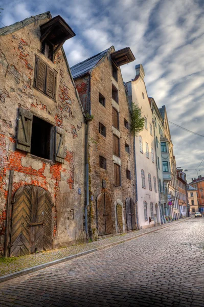 Casas antiguas en la calle de Riga . —  Fotos de Stock