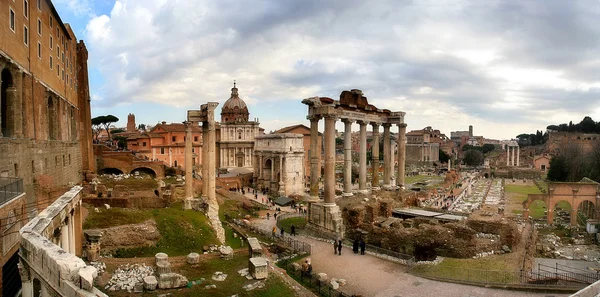 Forum romain . — Photo