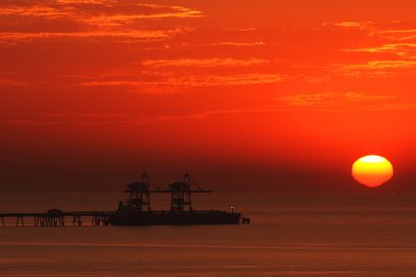 Sunset bulvarında Akdeniz.