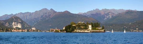 Lake maggiore panoramik görünüm. — Stok fotoğraf