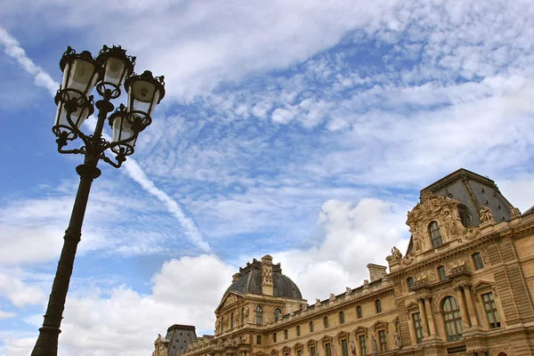 Louvre Müzesi. — Stok fotoğraf