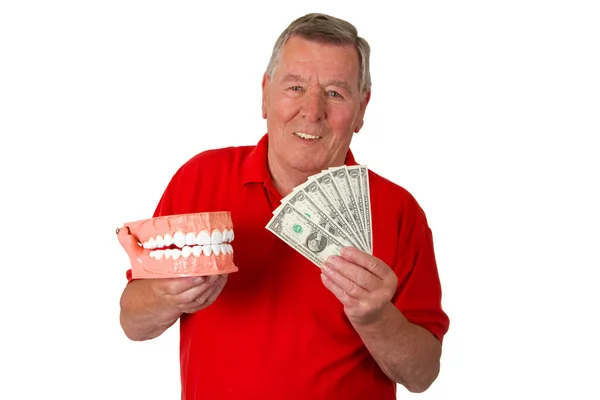 Mannelijke senior met tanden modell — Stockfoto