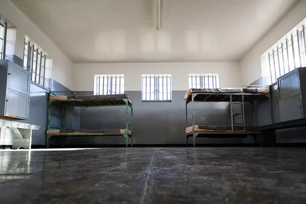 Antigua celda de la prisión en Robben Island Imagen De Stock