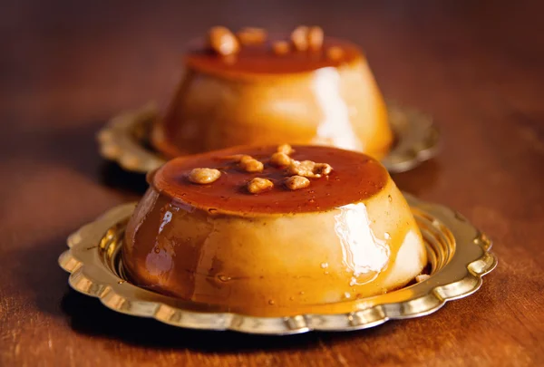 Crème caramel desserter närbild — Stockfoto