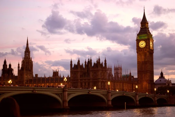 Μπιγκ Μπεν στο ηλιοβασίλεμα Λονδίνο, Ηνωμένο Βασίλειο — Φωτογραφία Αρχείου