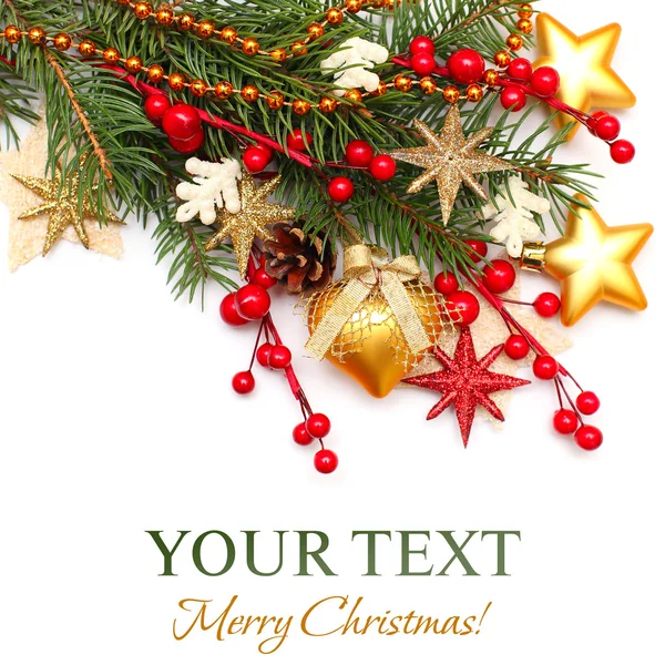 Christmas background - Xmas tree, gold decoration, red berry iso — Stock Photo, Image