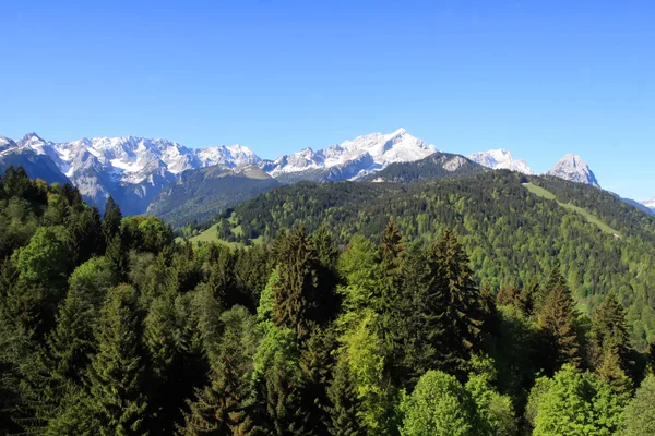 The Alpine landscape — Stock Photo, Image