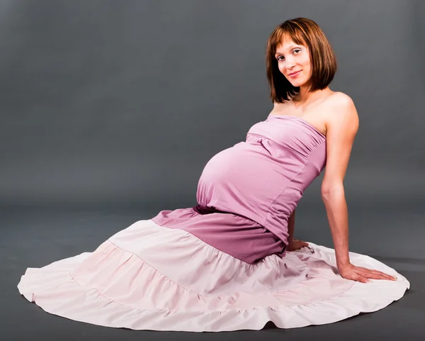 Retrato de la mujer embarazada —  Fotos de Stock