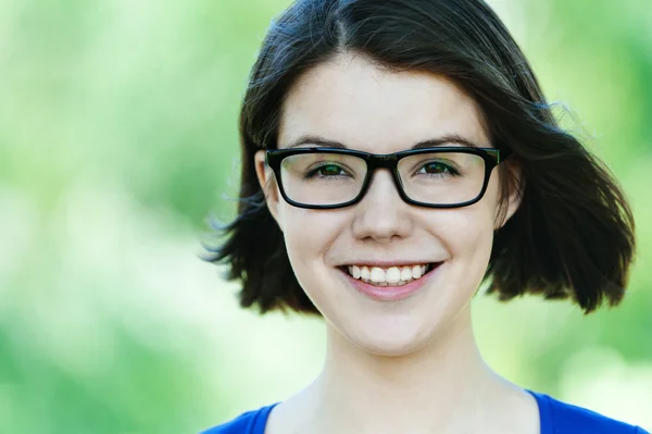 Dívka closeups brýle — Stock fotografie