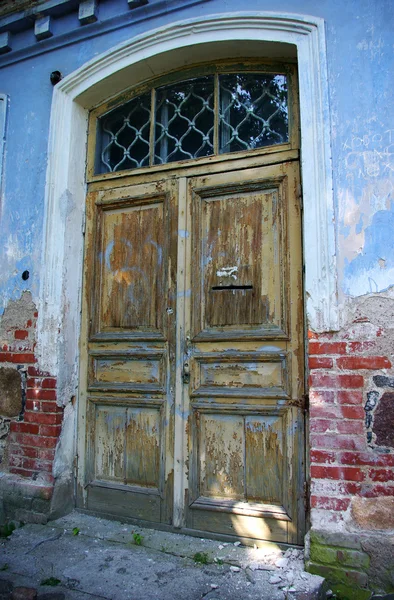 旧木门 — 图库照片