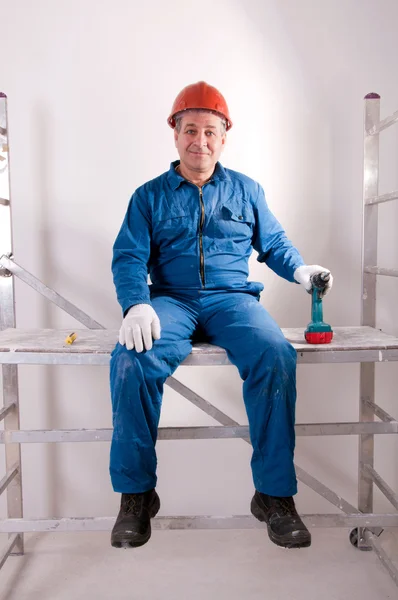 Um electricista a trabalhar — Fotografia de Stock