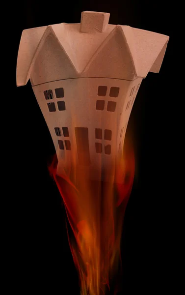 Maison en feu . — Photo