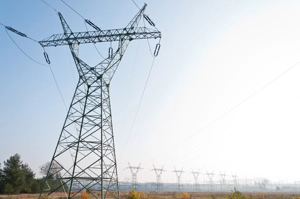 Pylon and transmission power lines — Stock Photo, Image
