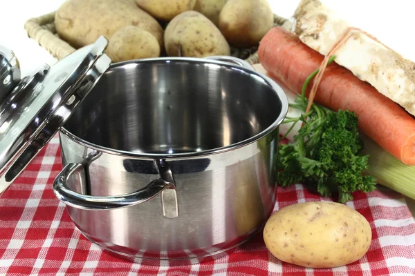 Ингредиенты для картофельного супа — стоковое фото