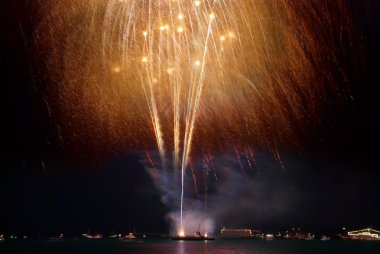 Selam bay yukarıda. Sevastopol.