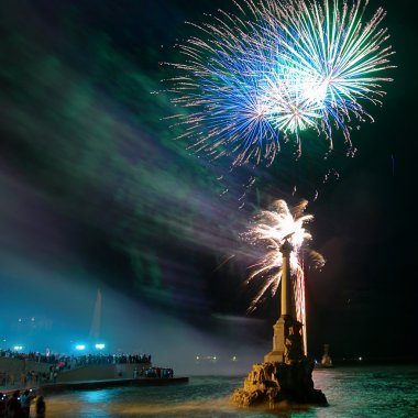 Selam, fireworks üstüne koy. Sevastopol.