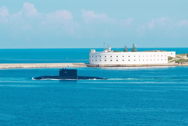 Submarino Ruso Salir Bahía —  Fotos de Stock