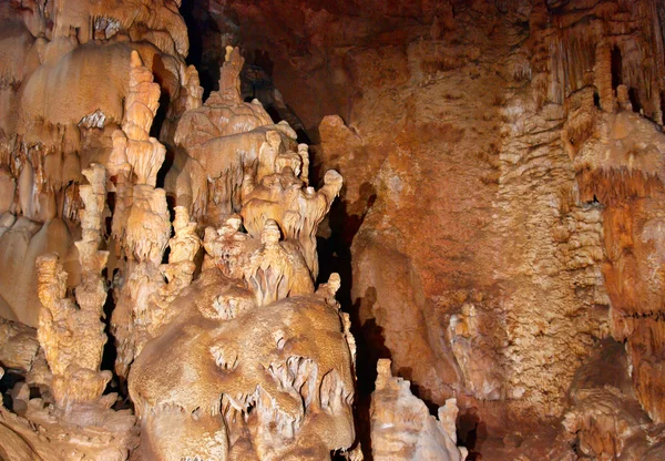 Подробности из пещеры Крым, Украина . — стоковое фото