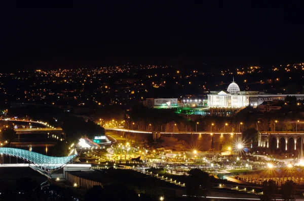 Vista noturna para Tbilisi Cidade velha — Fotografia de Stock