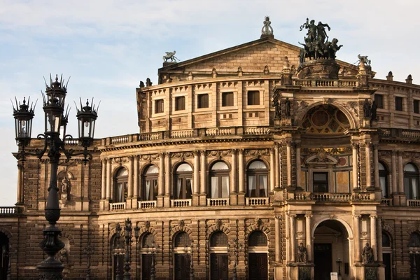 Semperova opera v Drážďanech, Německo — Stock fotografie