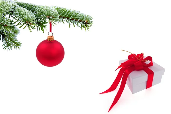 Χριστουγεννιάτικο δέντρο, πάνω από το δώρο με κόκκινη κορδέλα — Φωτογραφία Αρχείου