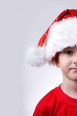 Noel Baba Şapkalı Çocuk