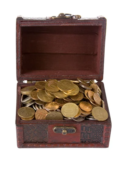 Caixa aberta com moedas — Fotografia de Stock