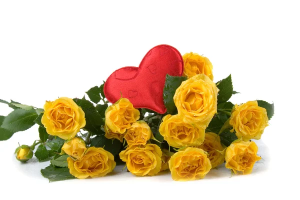Όμορφα κίτρινα τριαντάφυλλα και καρδιές — Φωτογραφία Αρχείου