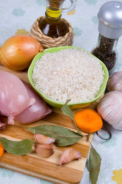 Pilaf, o pilau, receta tradicional de arroz de Oriente Medio y Asia countr —  Fotos de Stock
