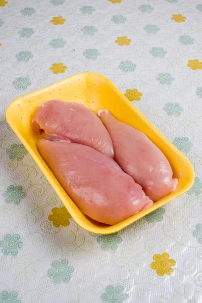 Filet z kurczaka w pakiecie — Zdjęcie stockowe