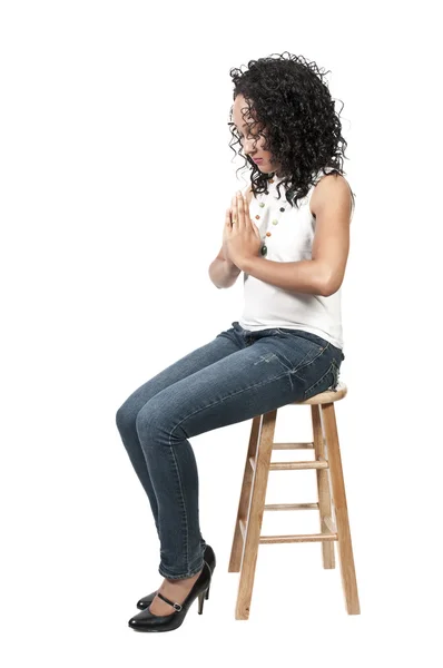Latino ispanica donna pregando — Foto Stock