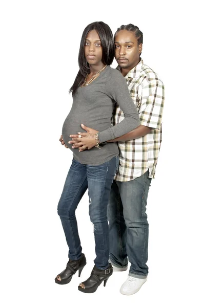 期待の両親の黒アフリカ系アメリカ人カップル — ストック写真