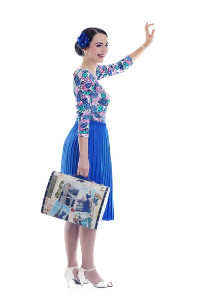 Pinup Retro Frau mit Reisetasche isoliert — Stockfoto