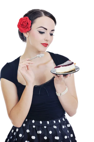Krásná mladá žena jíst sladký dort — Stock fotografie