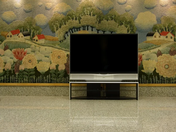 Big plasma tv with empty space to write — Stock Photo, Image