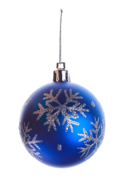 Голубой шар со снежинками — стоковое фото