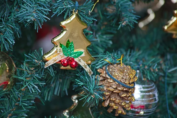 圣诞树装饰 — 图库照片