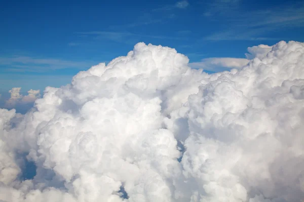 Nuvole bianche — Foto Stock