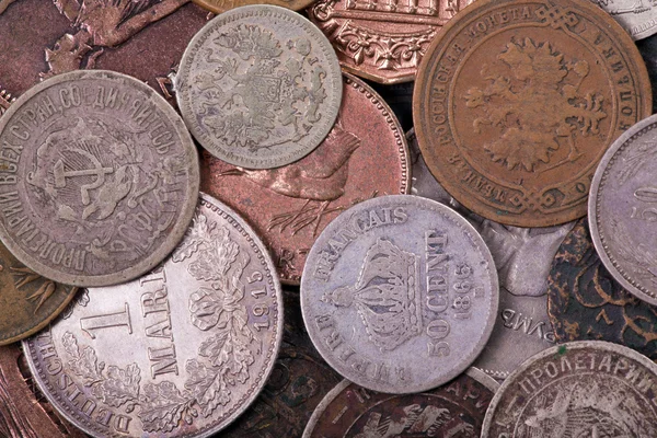 Réz és ezüst érmék háttér — Stock Fotó