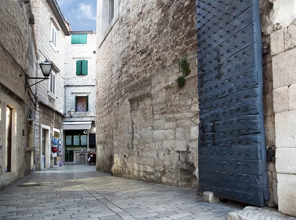 Rua velha em Split — Fotografia de Stock