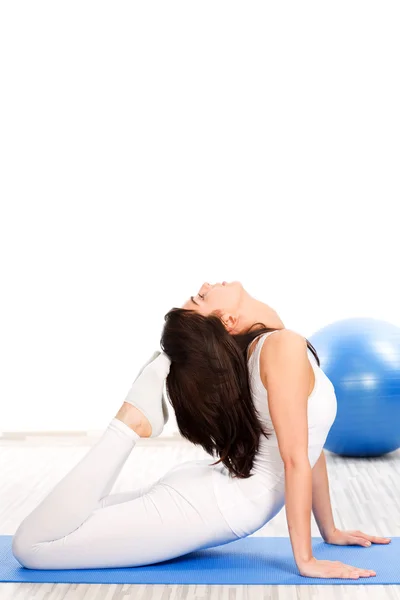 Woman with fitness ball — Stock Photo, Image