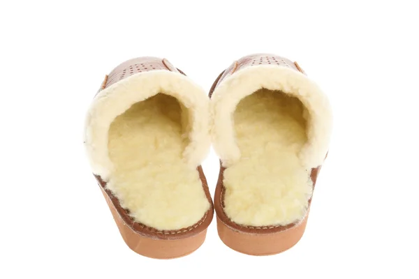 Pantofole marroni isolate su sfondo bianco . — Foto Stock