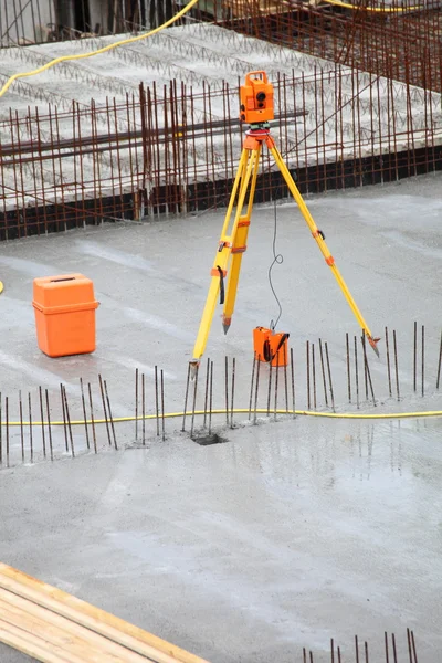 Equipment theodolite tool at construction site — Stock Photo, Image