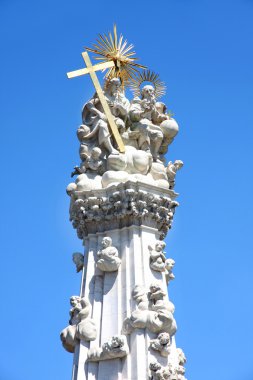 Kutsal teslis sütunu Budapeşte, Macaristan