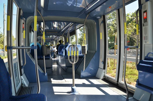 Wnętrze tramwaju w Jerozolimie, Izrael — Zdjęcie stockowe